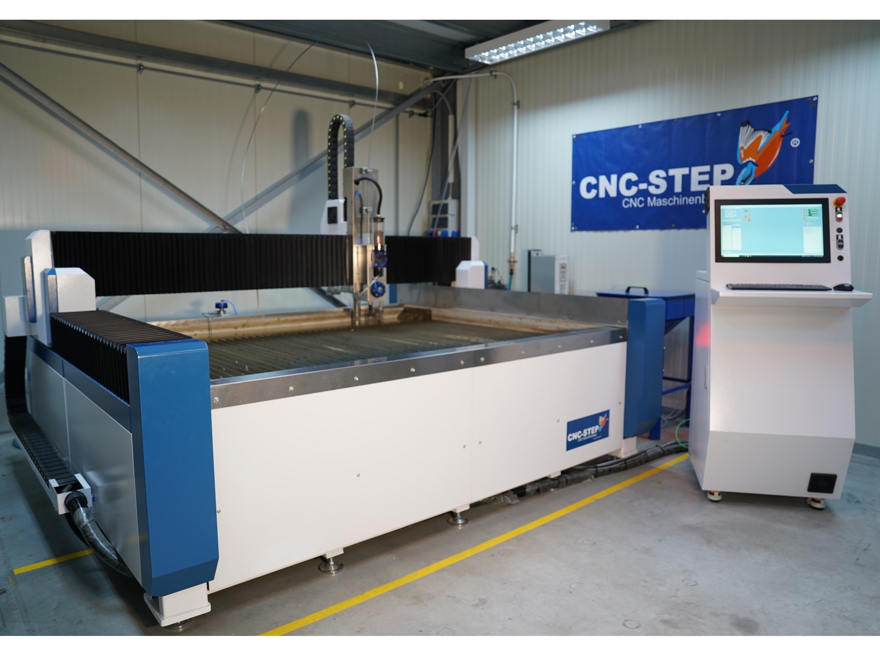 Water Jet Cutter flowJET - CNC-STEP