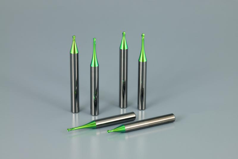 Die Hartmetall-Ausführungen der FRANKEN Micro Schaft-, Kugel- und Torusfräser sind mit Halslängen von 2,2 x d1 bis 10 x d1 verfügbar.