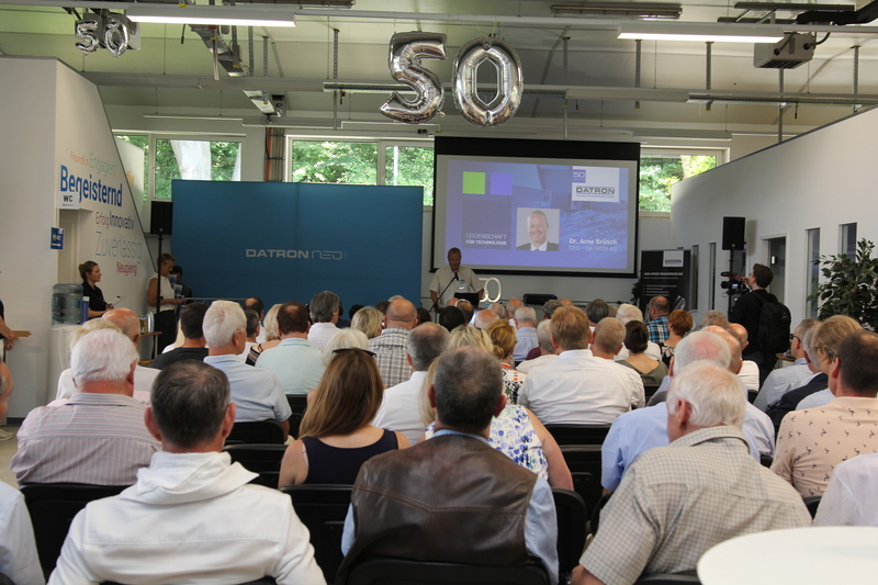 To celebrate half a century of company history, DATRON AG invited to its main location in Traisa on June 27. The big anniversary day was dominated by the DATRON slogan 