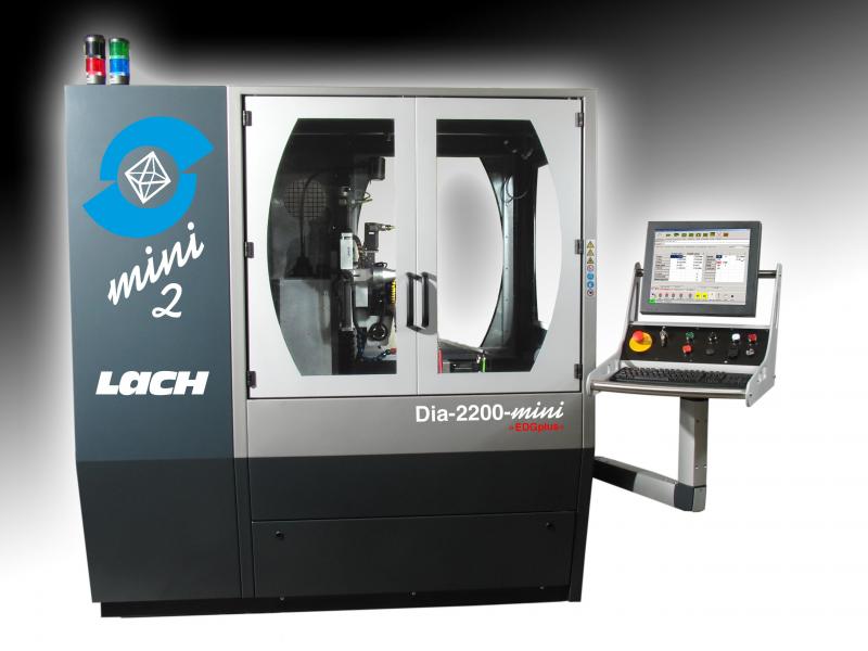 New at GrindTec: The »Dia-2200-Mini«, now also for diamond tools with extreme axis angles up to 80°