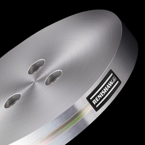 RKL encoder scales are a family of robust, narrow, thin and highly flexible scales that can be wrapped around drums, shafts or arcs with radii down to 26 mm, and provide best accuracy on a partial arc when compared to other types of tape scale.