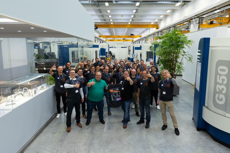 Ende September 2022 fand erstmals ein Hackathon unter Beteiligung  der Konnektivitätsinitiative des Maschinen- und Anlagenbaus umati, der  Siemens IoT-as-a-Service Lösung „MindSphere“ und der IIoT-Community  Digital Industries World e.V., in Mindelheim, statt. (Bild: Digital Industries  World e.V.)