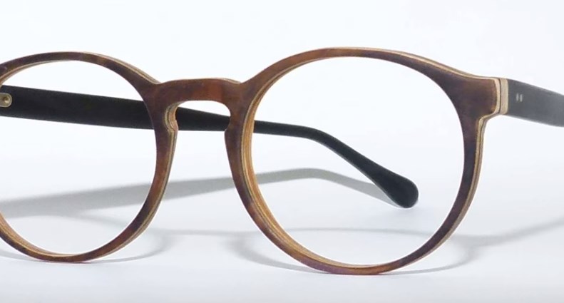 Designerbrille aus Naturmaterialien/Holzbrille Nerdbrille aus Holz cnc gefräst