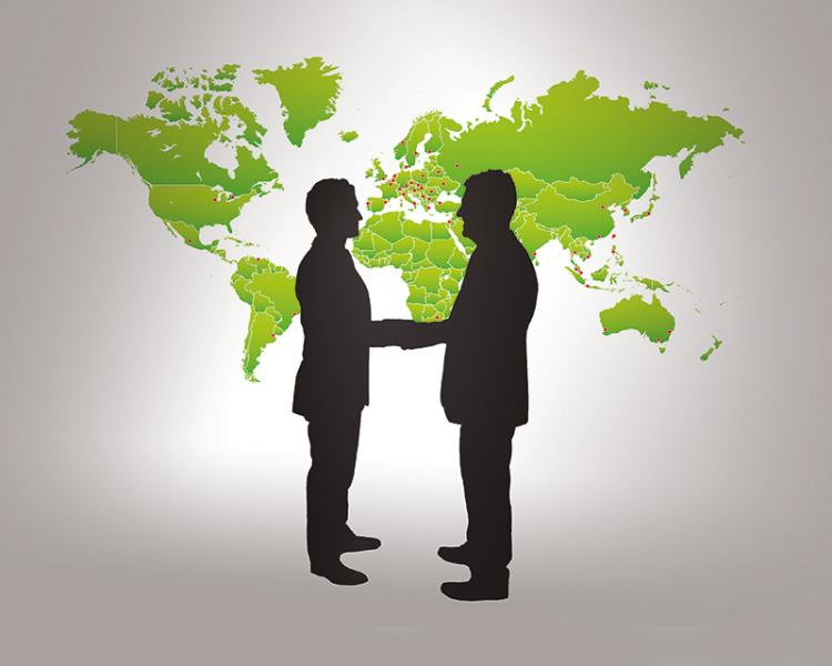 Weltweite Partnerschaft: HEIDENHAIN sichert die Versorgung mit Serviceleistungen international durch eigene Niederlassungen.