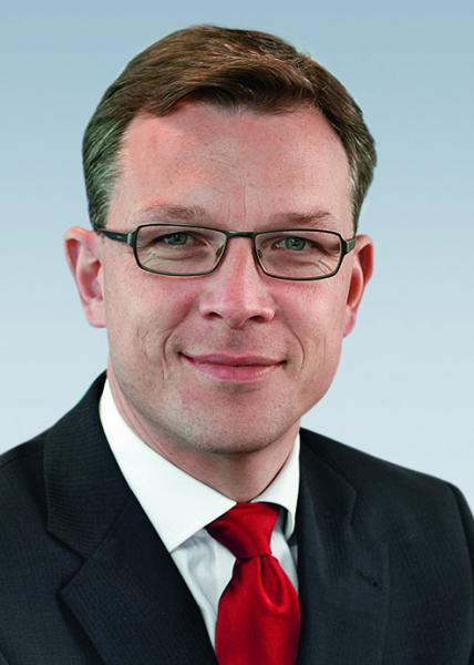 Jörg de la Motte tritt Nachfolge als vertrieblicher Leiter des Produktbereichs Industrieanwendungen von Paul Cooke an.
