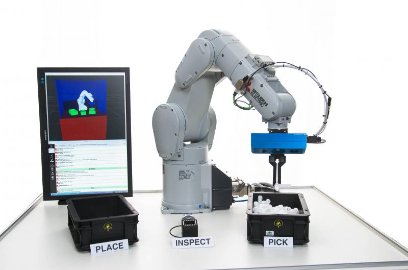 Mit dem 3D-Visionsystem von isys vision kann der MELFA-Roboter seine Bewegungen intelligent und automatisch der jeweiligen Lage von aufzunehmenden Objekten anpassen.