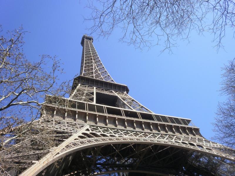 Bosch Rexroth modernisiert Eiffelturm-Hydraulik